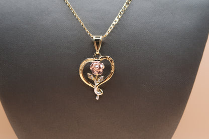 Te amo Rose Heart necklace ( love you )