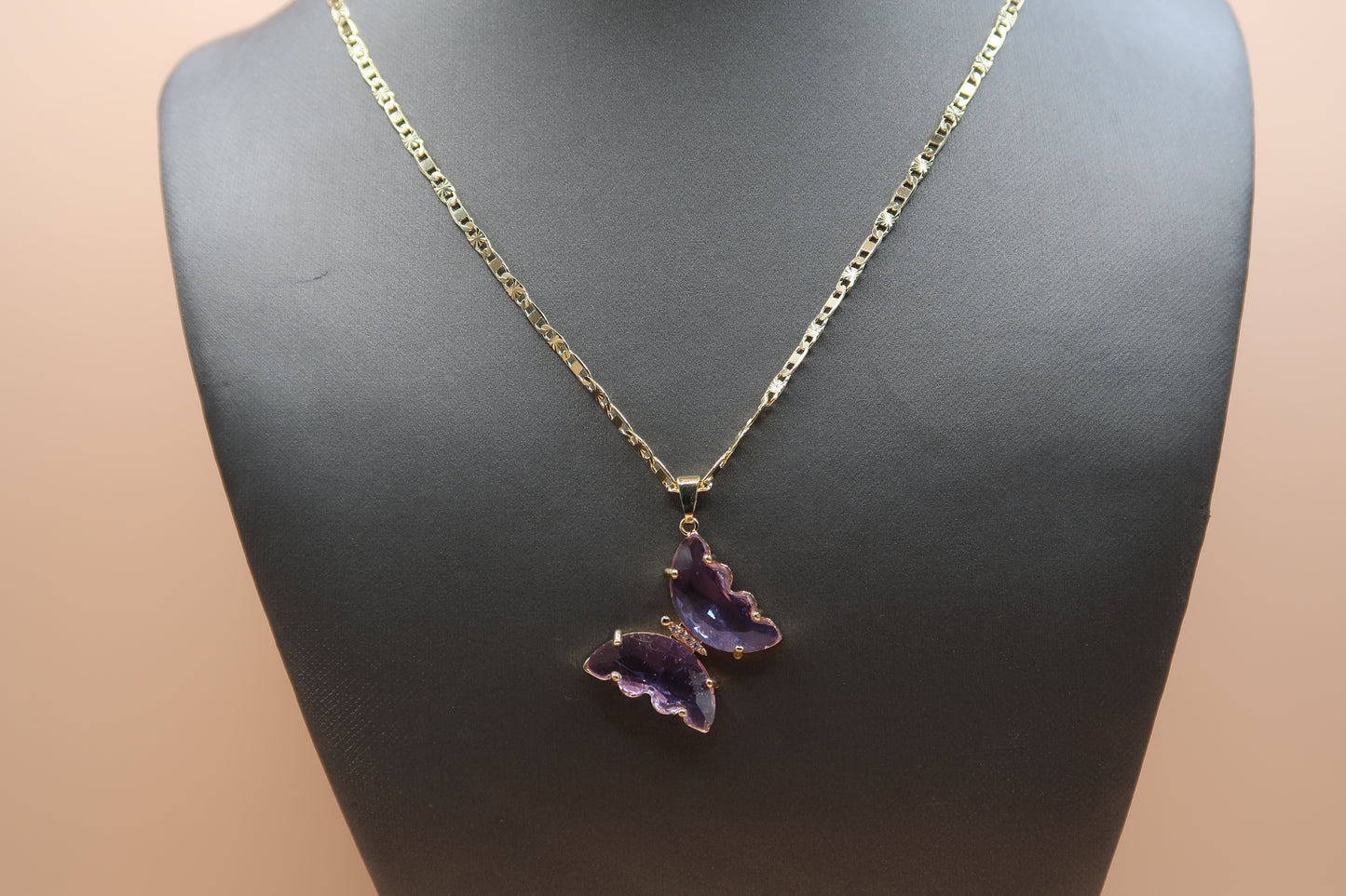 Light purple diamond butterfly necklace