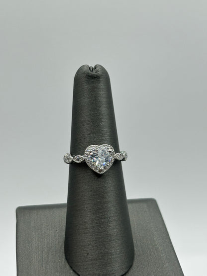 Heart diamond Oval Crystals ring